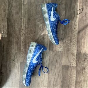 nike running shoes